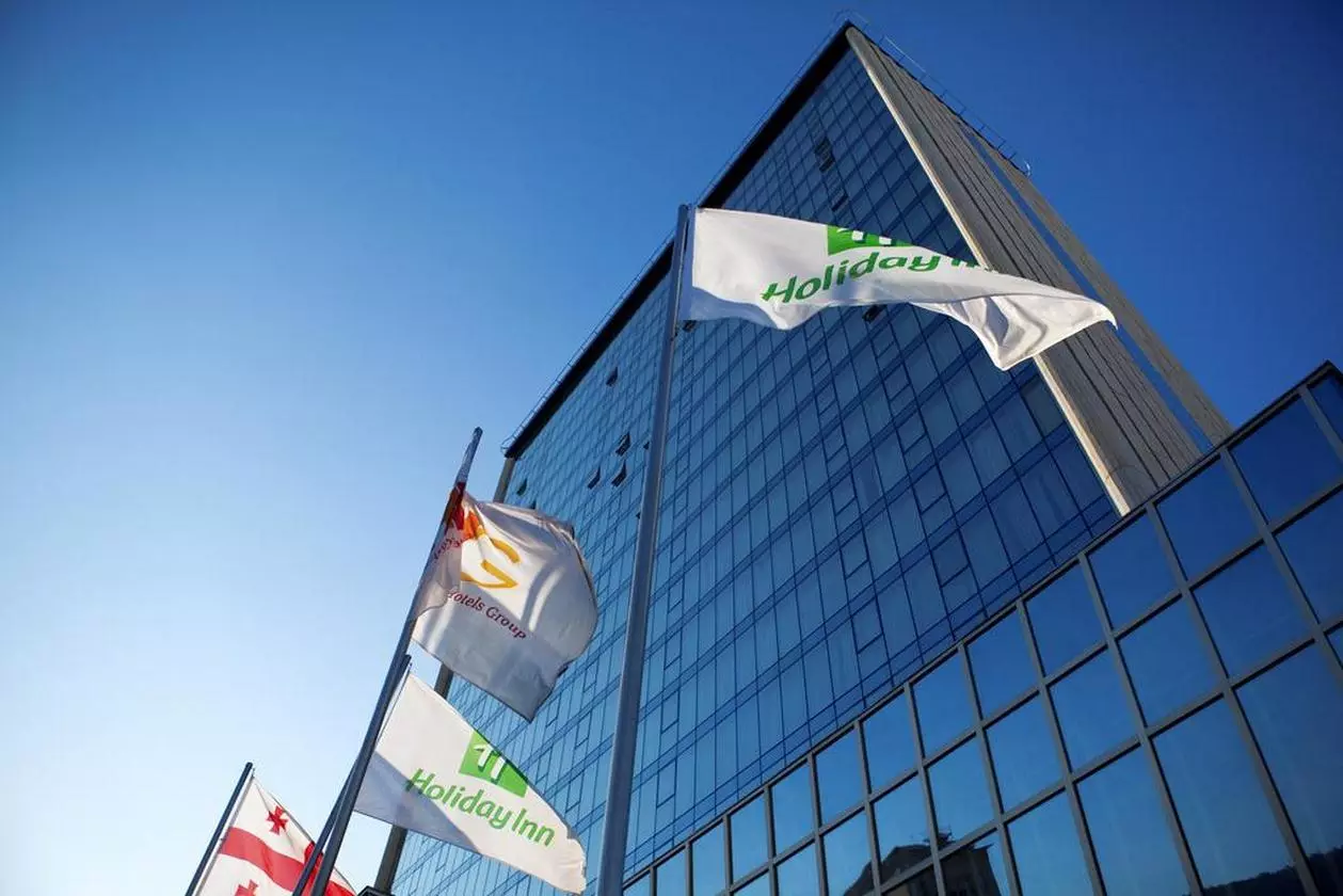 HOLIDAYINN_SHABAVIZ (23).jpg